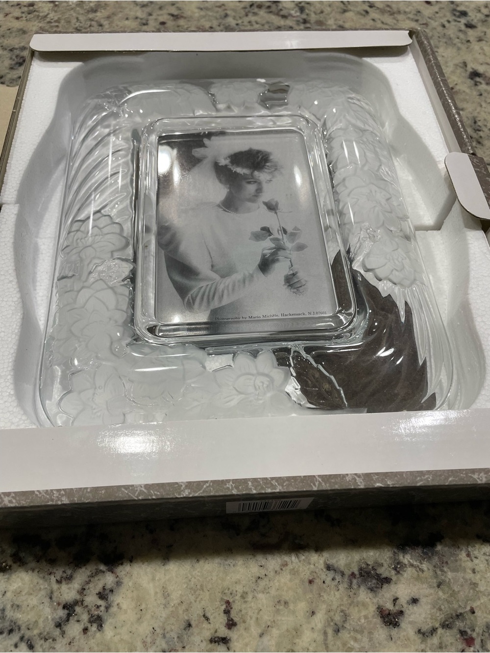 Crystal Clear Signatures Japan Etched crystal Frame - Clear